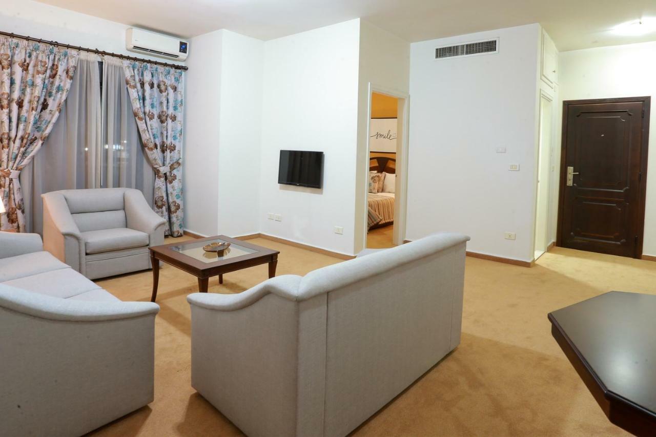 Nine Seven Hotel Adma wa Dafneh Buitenkant foto