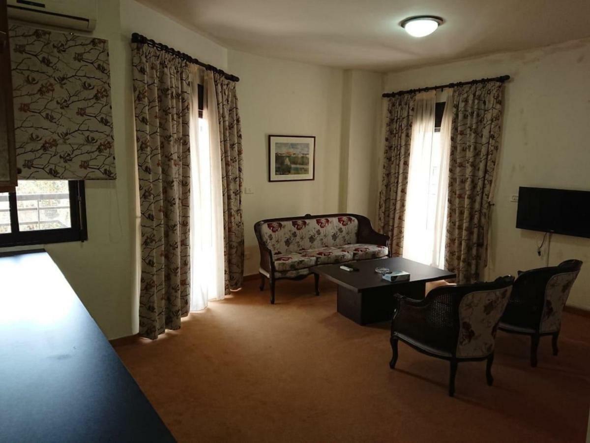Nine Seven Hotel Adma wa Dafneh Buitenkant foto